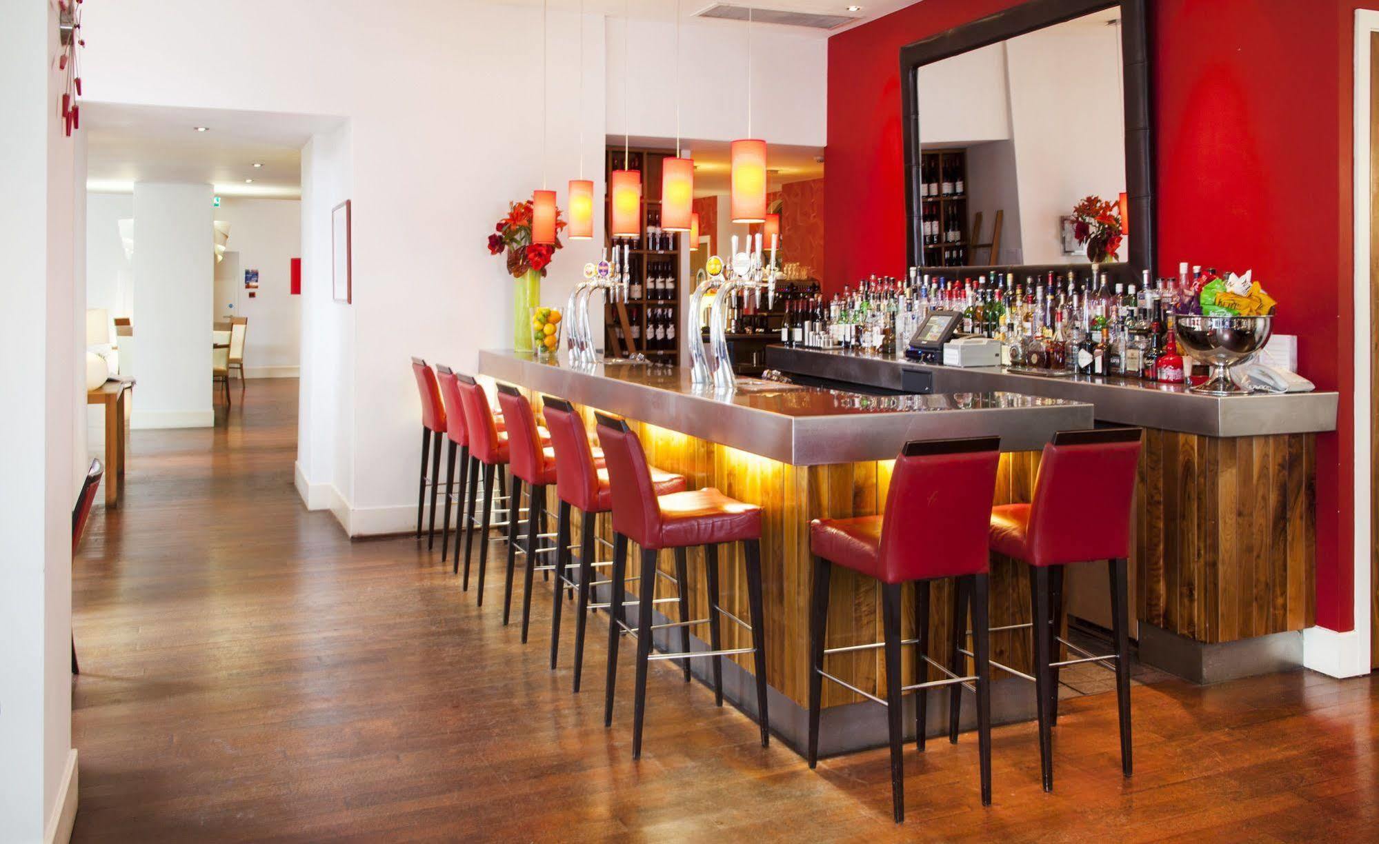 Lanes Hotel West Coker 외부 사진