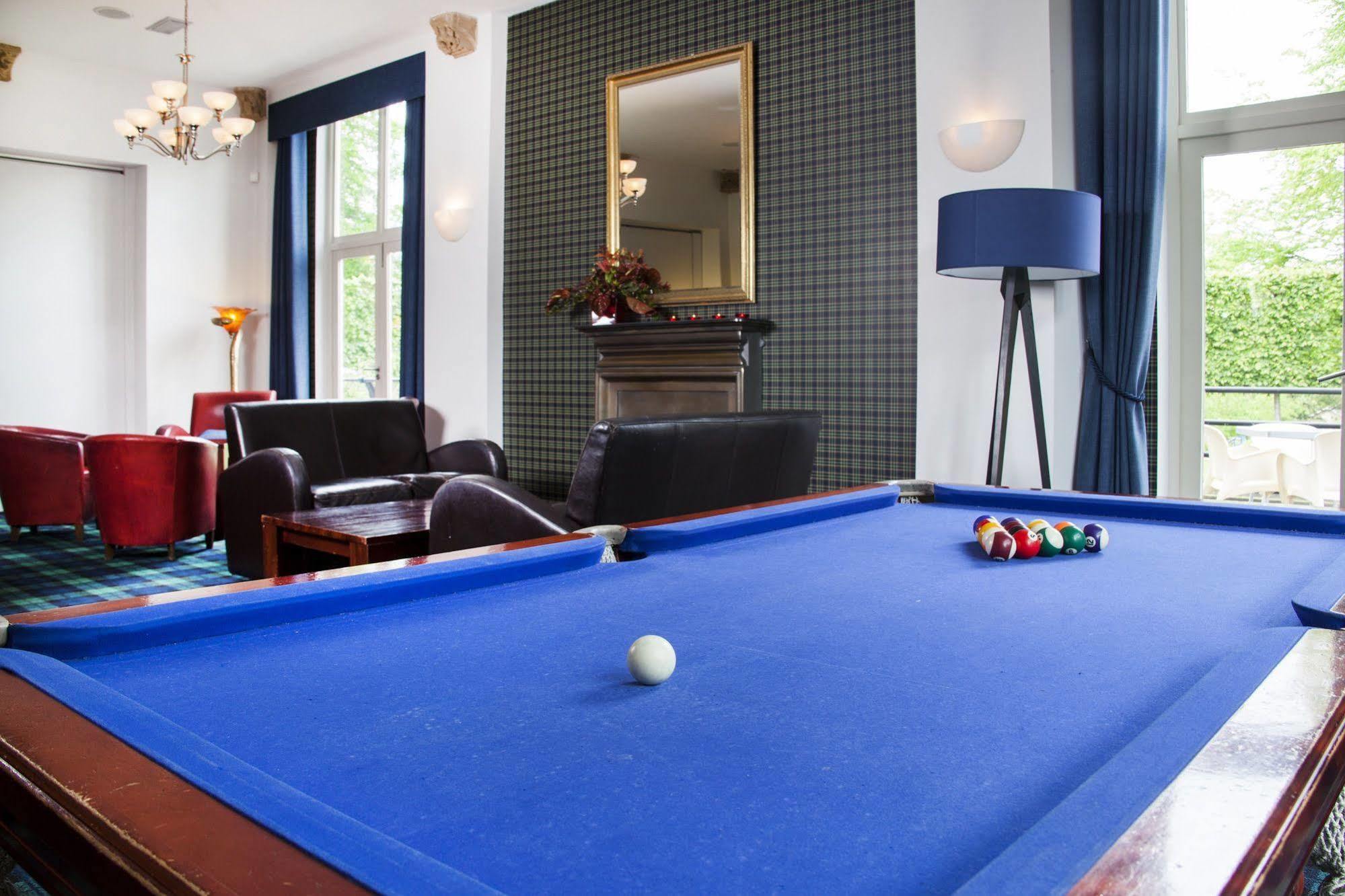 Lanes Hotel West Coker 외부 사진