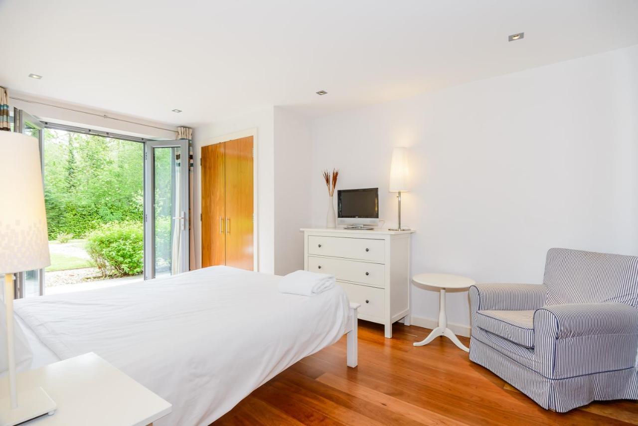 Lanes Hotel West Coker 외부 사진